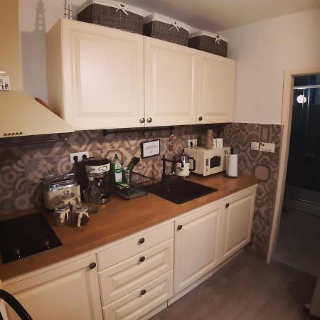 Liza'S Downtown Apartment Хвар Екстериор снимка
